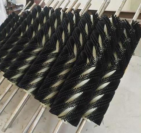 industrial roller brush 10
